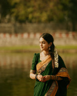 Load image into Gallery viewer, Sumi - सुमी (Premium Narayanpet Handloom Pure Cotton)
