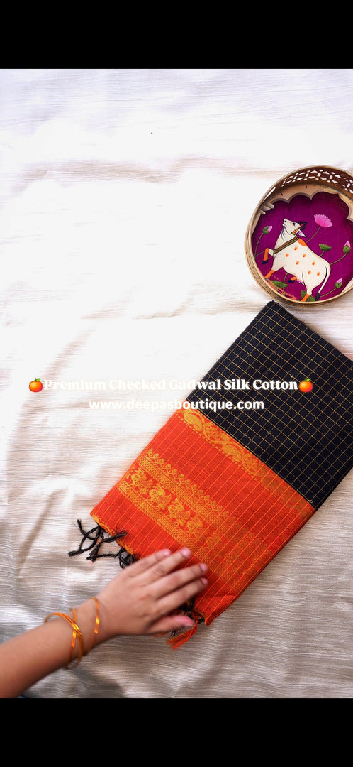 Dwijavanti - द्विजवंती (Premium Handloom Checked Gadwal Silk Cotton)