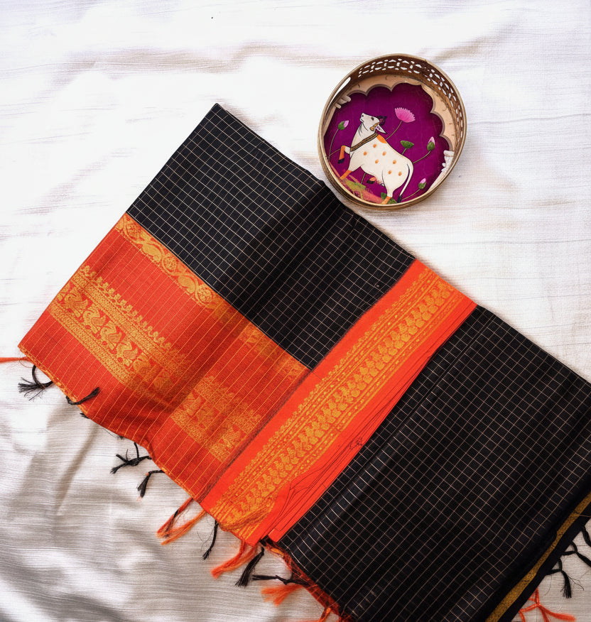 Dwijavanti - द्विजवंती (Premium Handloom Checked Gadwal Silk Cotton)