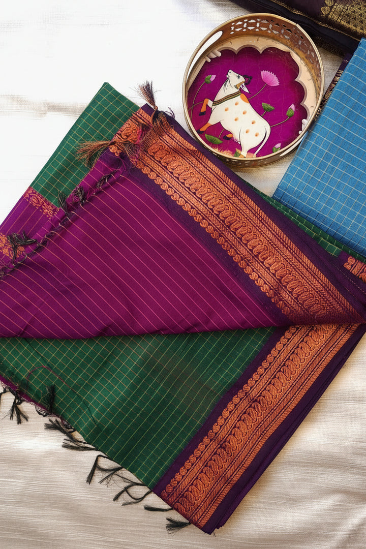 Arunangi - அருணாங்கி (Premium Handloom Checked Gadwal Silk Cotton)