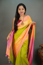 Load image into Gallery viewer, Mehendi Temple (Khadi Handloom Cotton)
