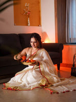 Load image into Gallery viewer, Pichi - പിച്ചി (Traditional Onam Saree)
