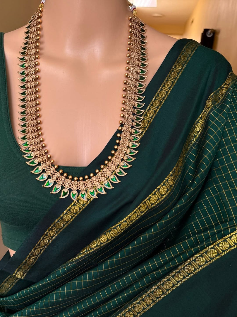 Pachai - பச்சை (Premium Handloom Gadwal Silk Cotton)