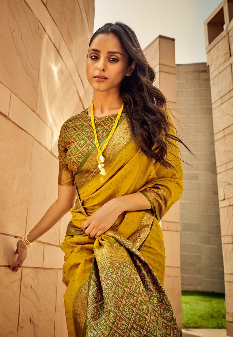 Kavyam (Premium Khadi Silk)
