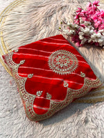 Load image into Gallery viewer, Georgette prismatic (Premium Georgette Saree)