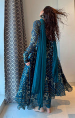 Load image into Gallery viewer, Indigo (Elegant faux georgette with dupatta set)