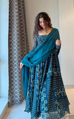 Load image into Gallery viewer, Indigo (Elegant faux georgette with dupatta set)