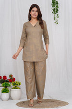 Load image into Gallery viewer, Tehzeeb ~ Brown Kurti Set
