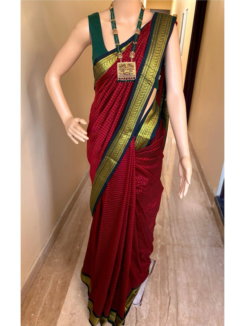 Kamakshi - காமாக்ஷி(Premium Handloom Checked Gadwal Silk Cotton)